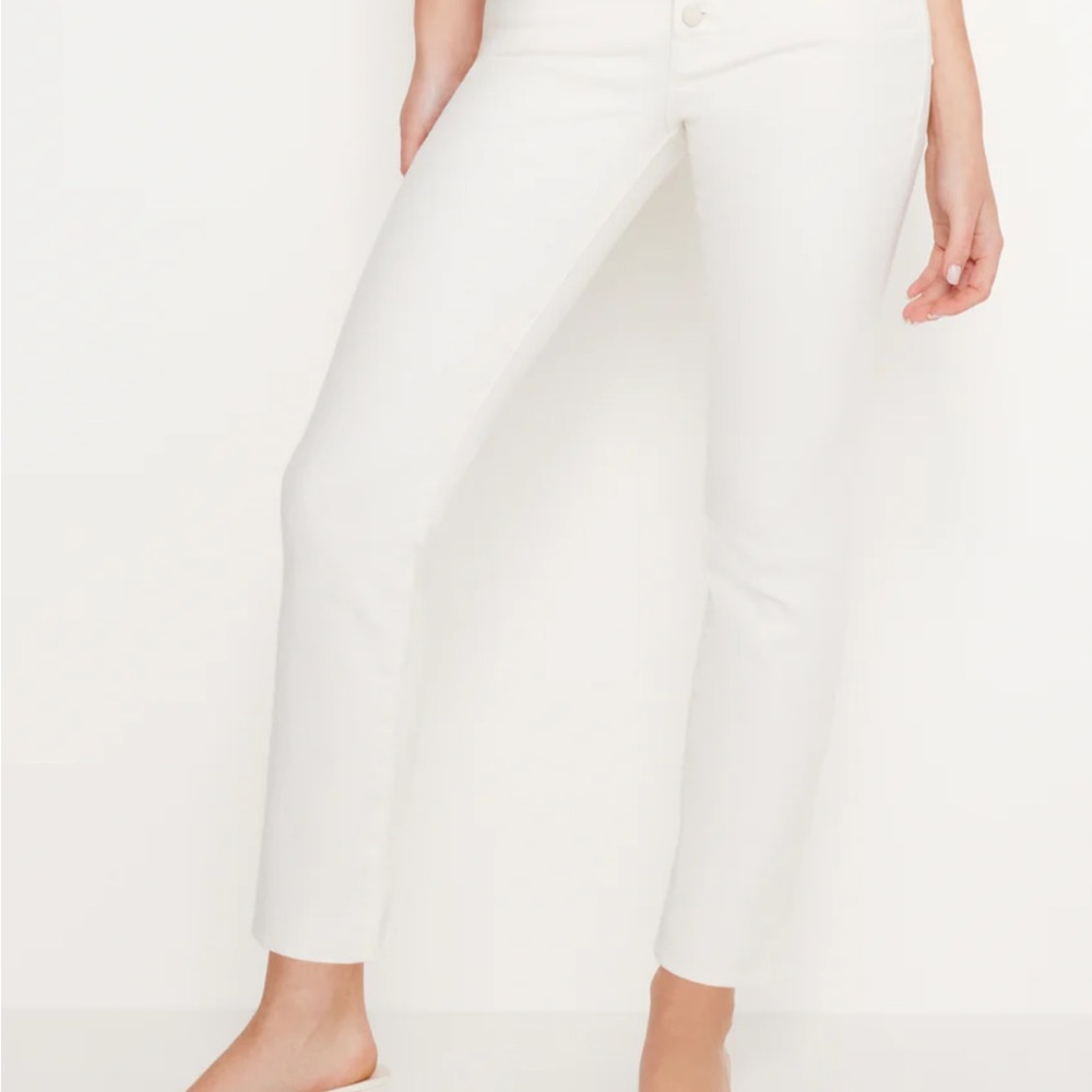 GOOD AMERICAN
GOOD LEGS STRAIGHT JEANS